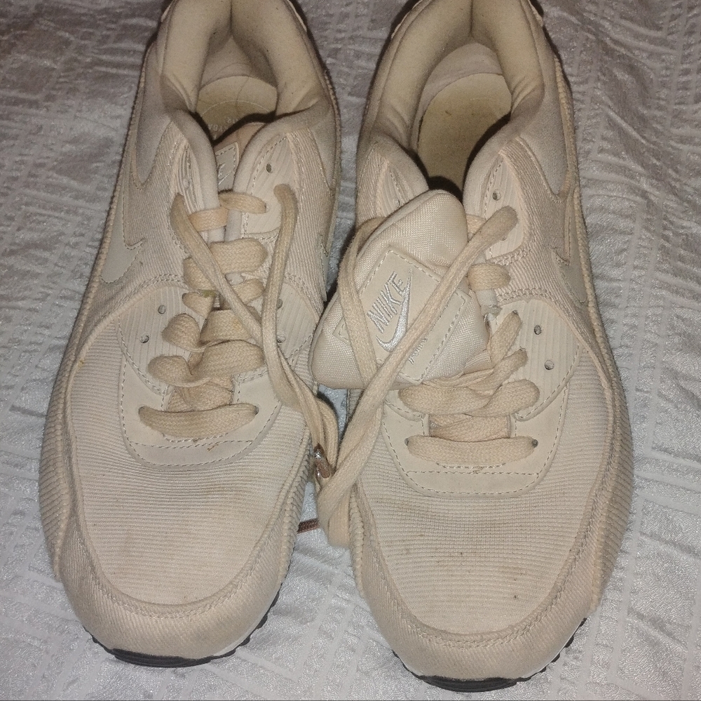 Nike Air Max 90 Guava Ice Ladies Size 9 Laced Up Lightweight  Shoes(921304-800).